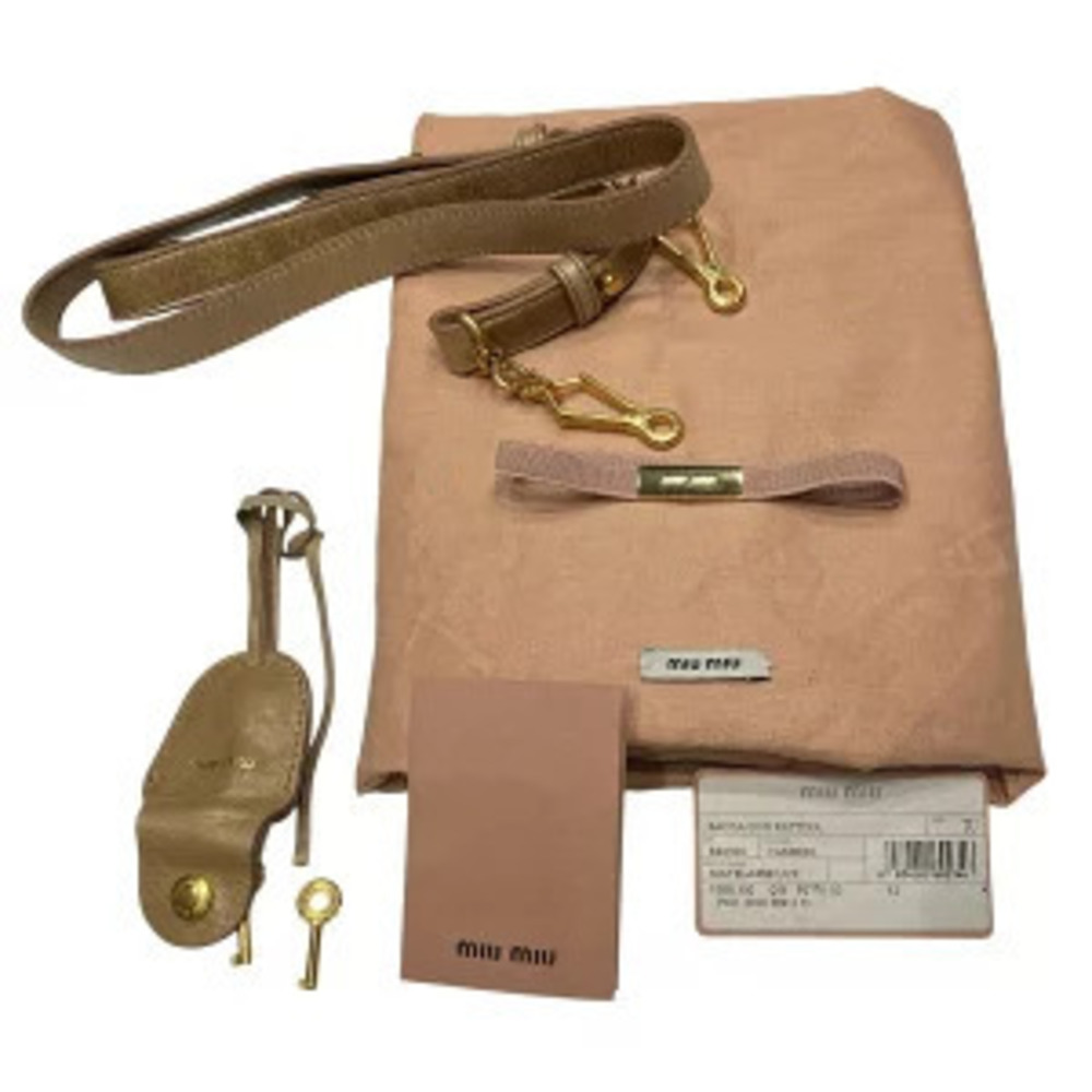 Miu Miu Matelasse Shoulder Bag - Picture 5 of 6